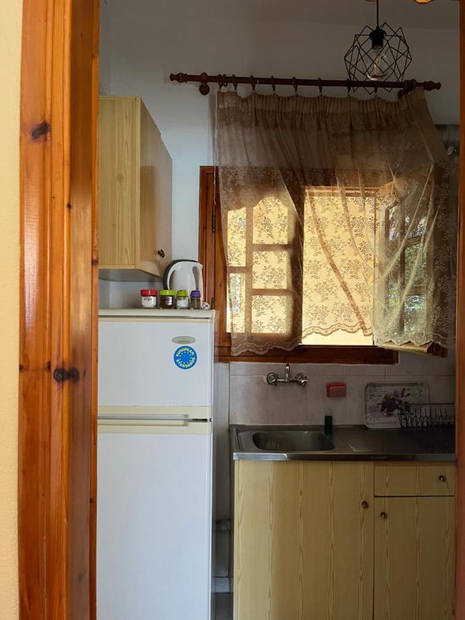 Kókkinon Nerón Eleni Antonouli Rooms מראה חיצוני תמונה